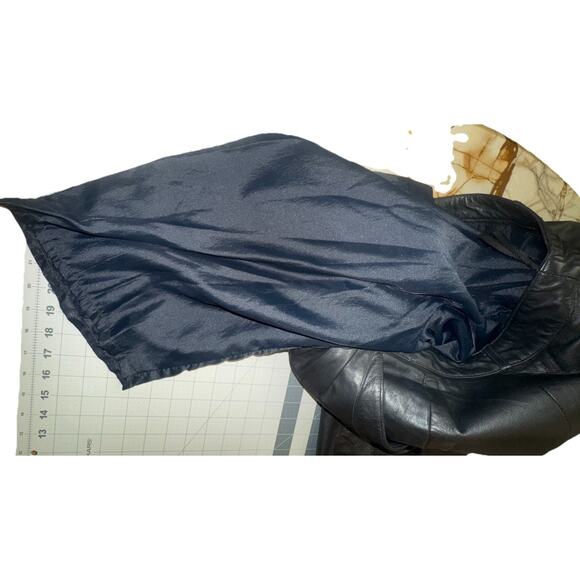 German Made Dark Navy Leather Fully Lined High Rise Pants Sz 29” x 31” - Picture 6 of 7